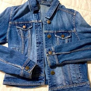 American Eagle size M Jean jacket